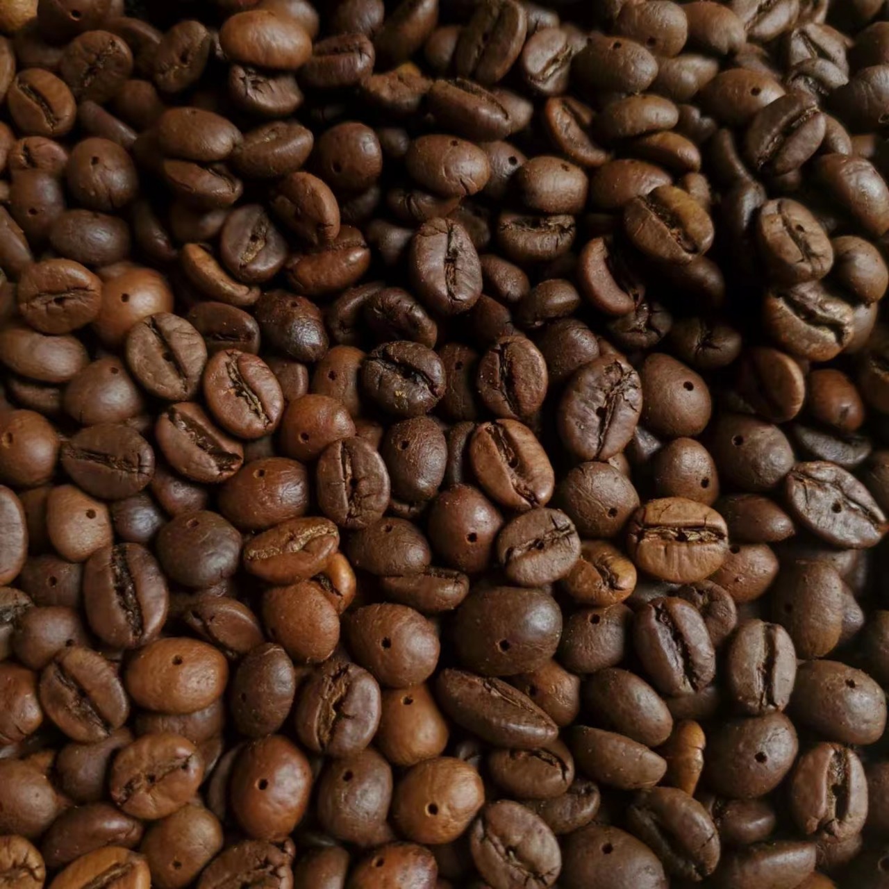 สร้อยข้อมือเมล็ดกาแฟเจาะรูธรรมชาติ ลูกปัดหลวม สไตล์จีนใหม่ยอดนิยม วัสดุเครื่องประดับทำมือแบบลูกปัด ลูกปัดสำหรับสร้อยข้อมือ