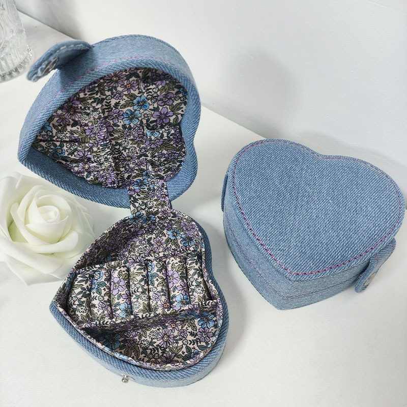 2024 new jewelry box portable heart-shaped box Denim flannel snap buckle storage box earrings jewelry box