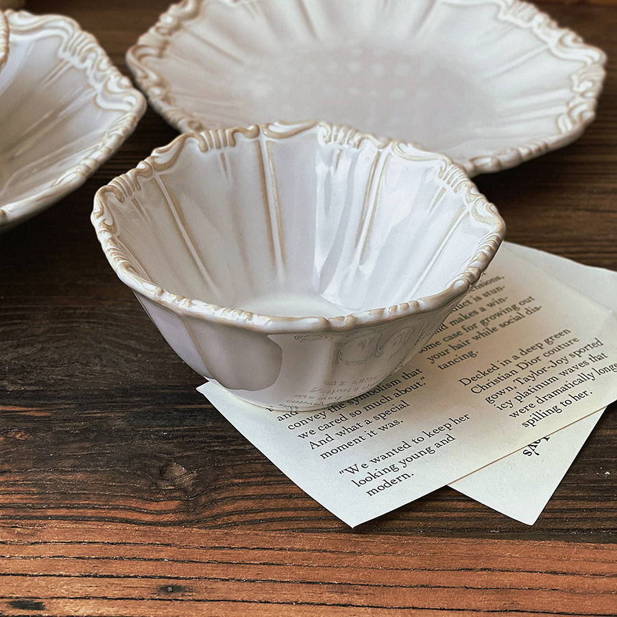 Neo-classical relief vintage western dish ceramic dessert dish dish rice bowl kiln change palace tableware suit steaming