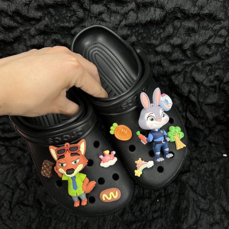 Crazy Animal Rabbit Police Officer Judy Cute Shoe Accessories Couple Cute Shoe Buckle DIY Cartoon Creative Shoe Flower