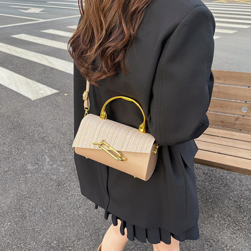 O1CN01eWHUOC26YkVAoRPAh !!2218129627674 0 cib