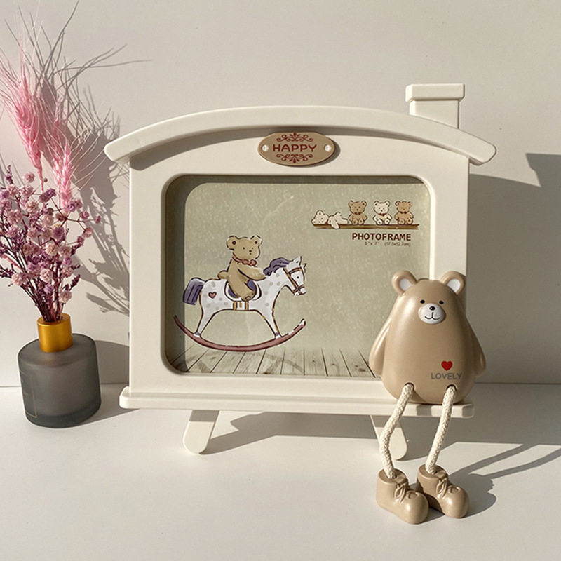 Nordic Creative Cartoon Cute Mouse 7-inch Photo Frame Simple Desktop Decoration Children's Student Photo Frame Set Table Wholesale