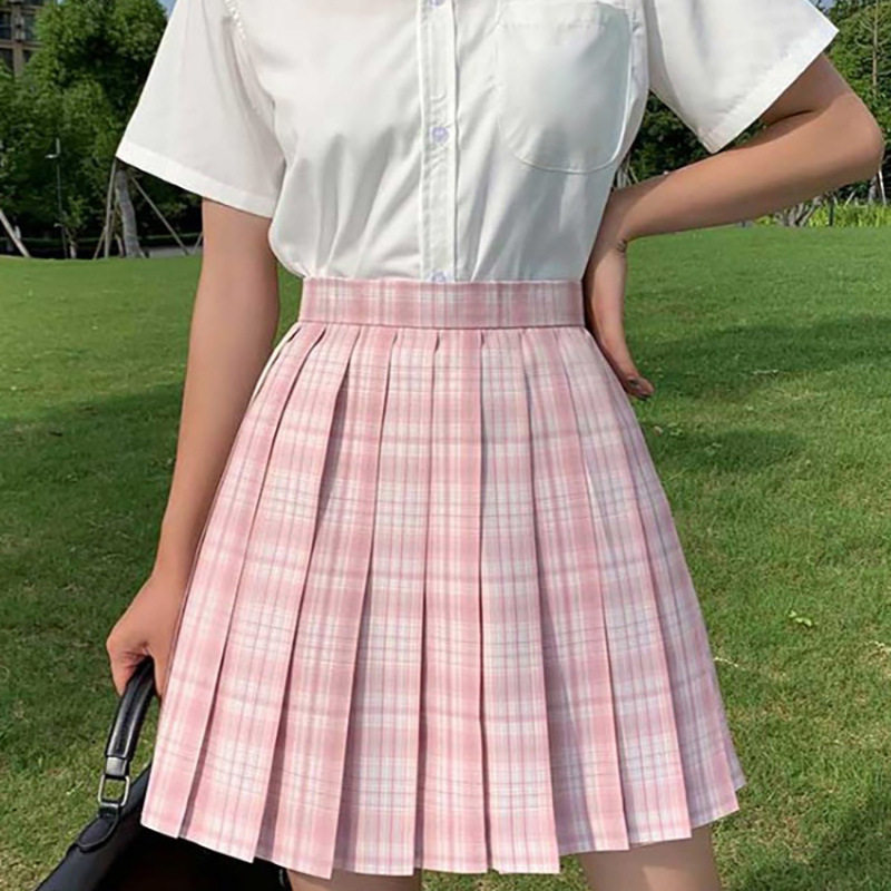 Gq9122チェックスカート + 蝶ネクタイ