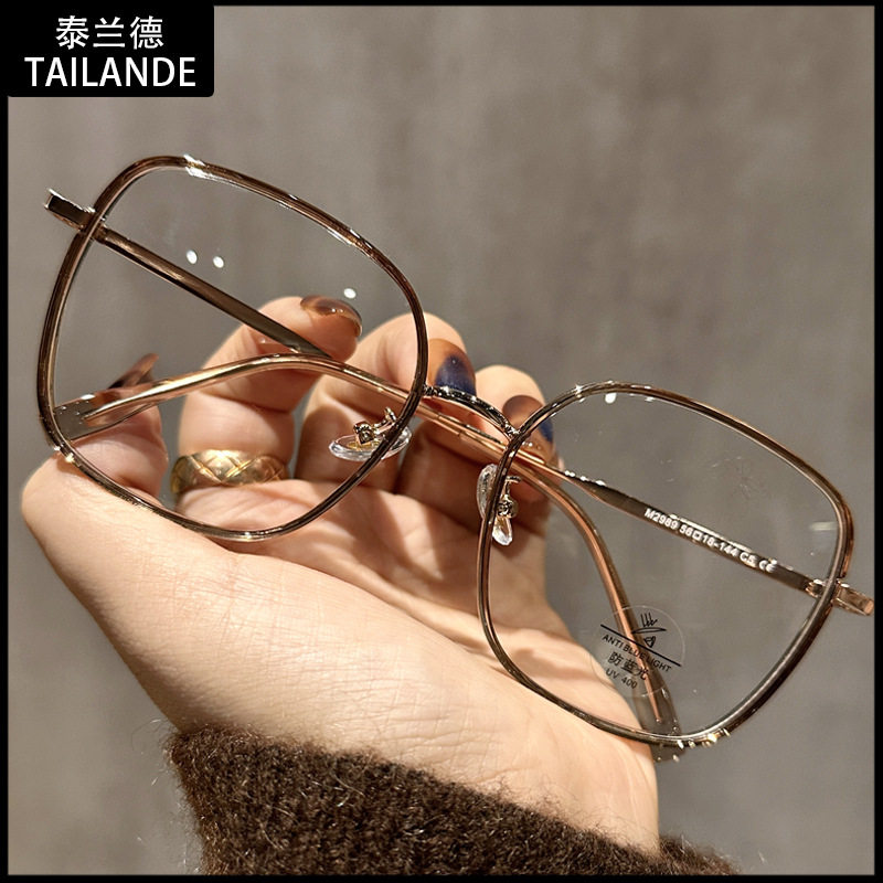 M2989 E-Commerce Large-Frame Metal Myopia Glasses for Men and Women Wholesale Autumn and Winter Hot-Selling Teddy Brown Flat Frames