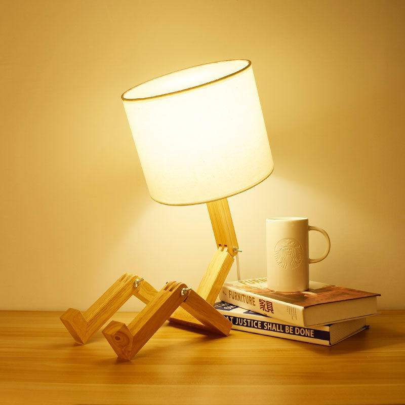 Humanoid Robot Japanese-Style Personalized Table Lamp Creative Lamp Solid Wood Simple Nordic Art Bedroom Bedside Lamp