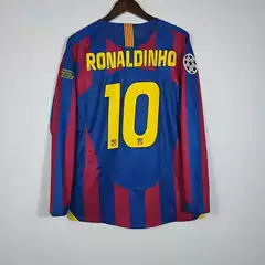 Wholesale 05-06 Barcelona Home Jersey Long-Sleeved No. 10 Ronaldo Real Madrid Home and Away Long-Sleeved No. 7 Ronaldo Football Uniform