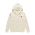 C051d off-white red heart