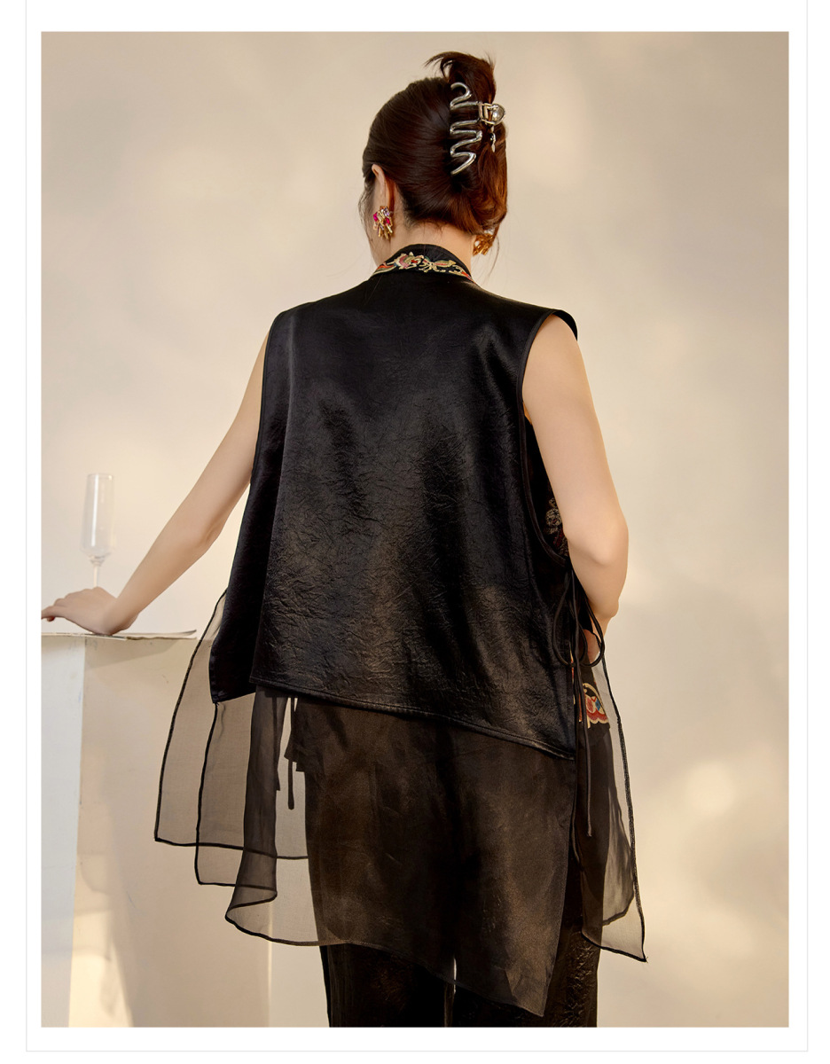 Áo vest nữ dáng gile thêu hoa cổ chữ V phối lưới — Xuân Mộ Đen (cấp ngày hôm nay), Xuân Mộ Đen (giao hàng trong 7 ngày)