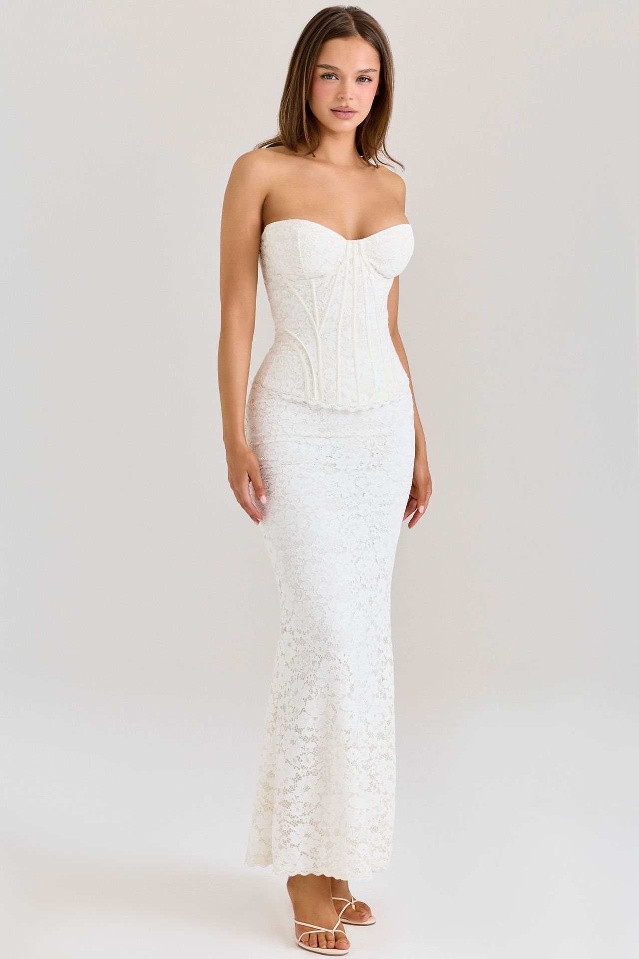 Lace Strapless Bodycon Dress Backless Waist Cinching Elegant Design Perfect for Parties and Formal Events OEM