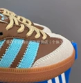 Brown blue