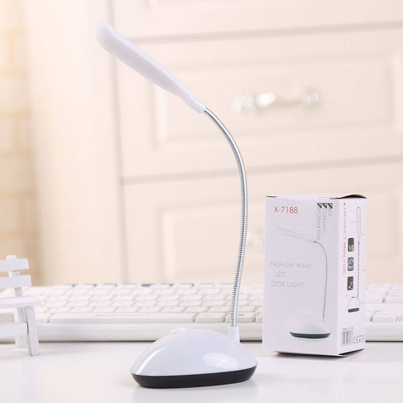 Factory Direct Sales Small Desk Lamp Foldableing Led Desk Lamp Student Learning Eye Protection Book Lamp Battery Energy-Saving Mini Night Light