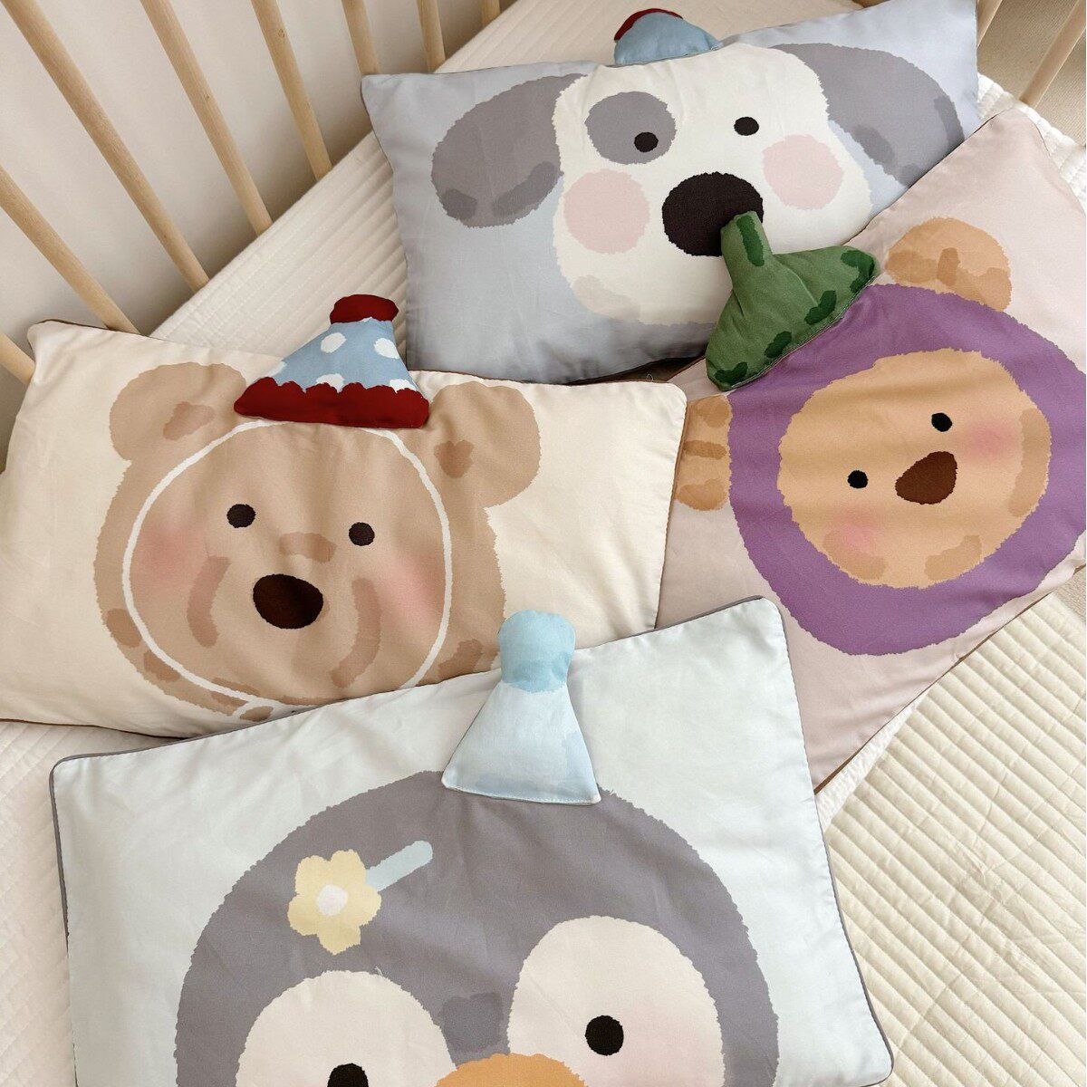 A cartoon children's cotton sanding pillowcase pillow core 30*50 thick single 48X74cm pillow cover