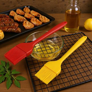 Extended High Temperature Resistant Silicone Barbecue Oil Brush Baking Oil Brush Integrated Brush Baking Tool Kitchen Household Sauce Brush