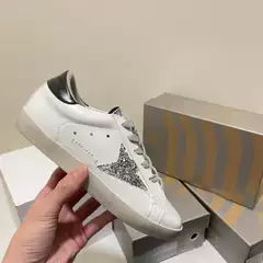 High-End Gg Star Sequin White Sneakers, Flat Casual Shoes, Versatile Couple Style, Distressed Dirty Shoes, New Trendy Model