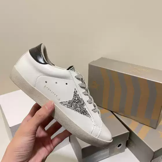 High-End Gg Star Sequin White Sneakers, Flat Casual Shoes, Versatile Couple Style, Distressed Dirty Shoes, New Trendy Model