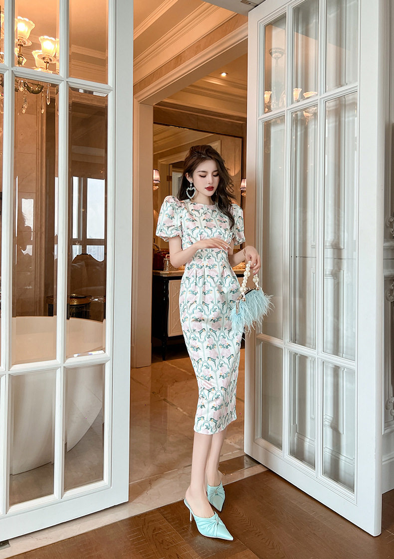 Đầm ôm body nữ cổ tròn tay bồng họa tiết hoa — [Xanh lá] chi tiết 5