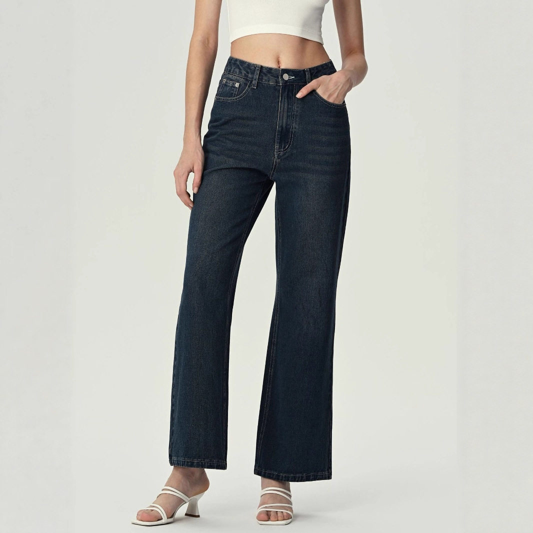 Vintage Blue Wide Leg Flared Jeans for Women Loose Fit High Waisted Slimming Style Casual Wear Wholesale Available