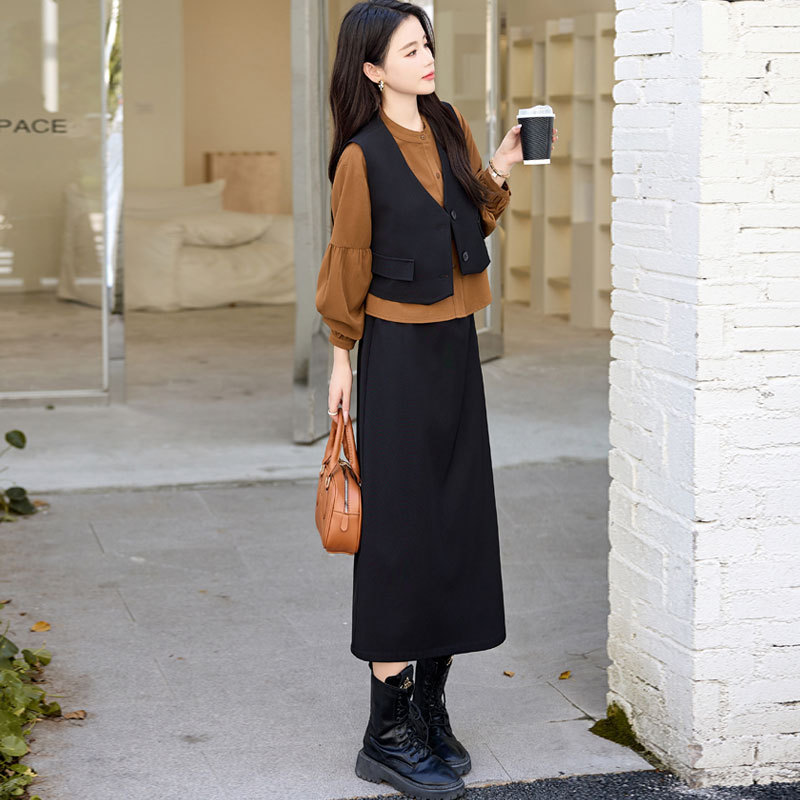 Đồ Bộ Nữ Cả Bộ 3 Món Trông Trẻ Hơn Tuổi Hàng Mùa Xuân Thu Đông