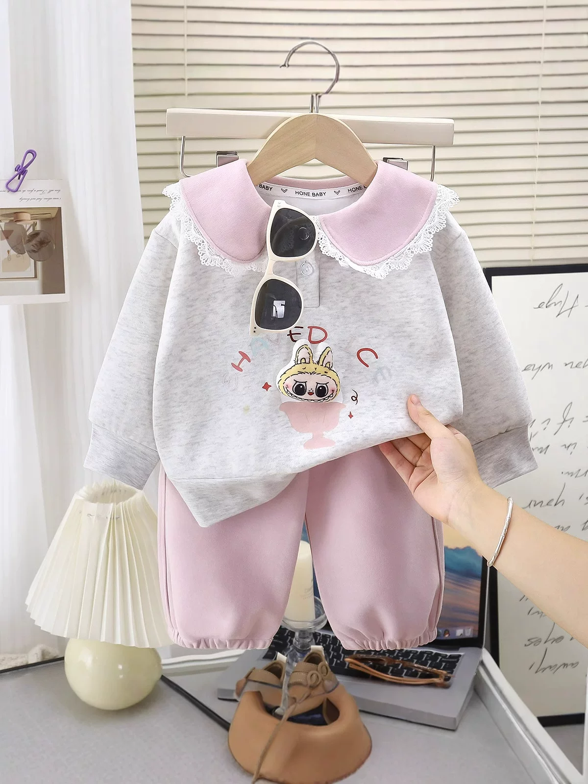 Baby Girl Cartoon Lace Hoodie Set, New Spring Girl Casual Stylish Doll Collar Sports Two-Piece Outfit