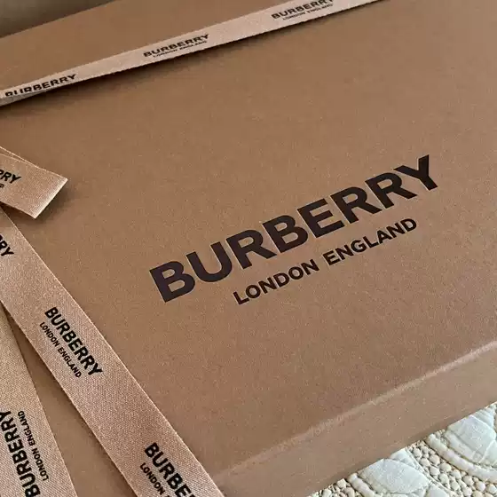 Premium 1:1 Luxury Designer BUR Ba Family Lid-Bottom Gift Box with Custom Logo Printing