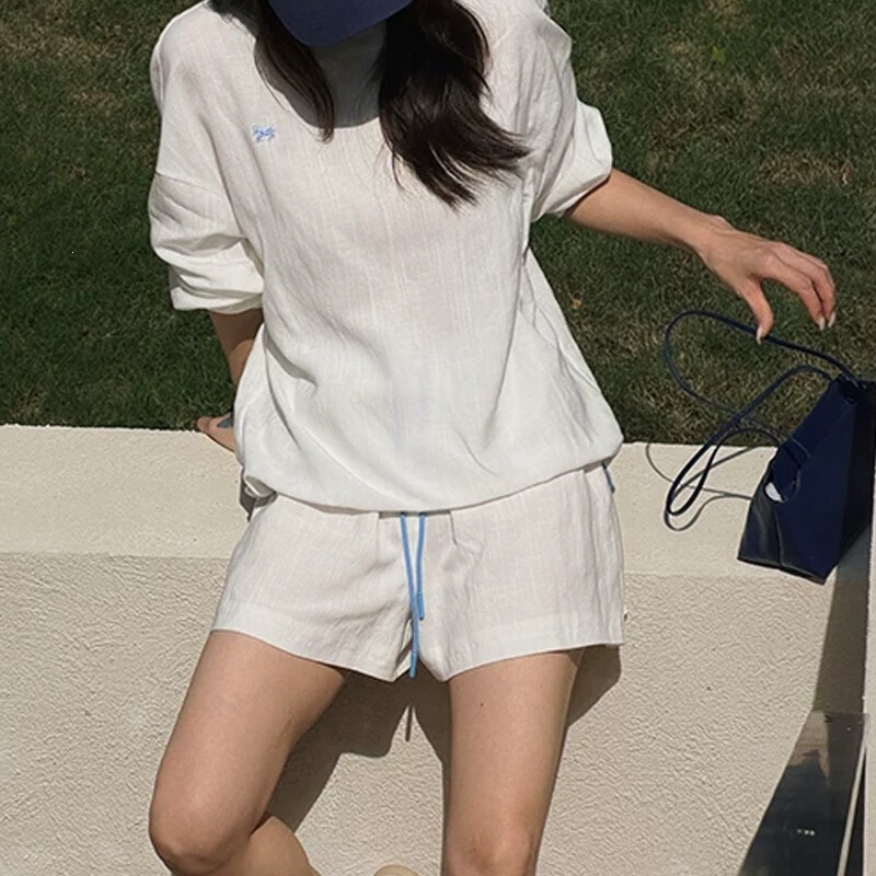 Set đôi áo dài tay phối quần short hoặc quần dài, chất vải lanh thoáng mát — Quần short màu hồng, Quần short trắng ánh trăng, Áo màu hồng, Áo trắng ánh trăng