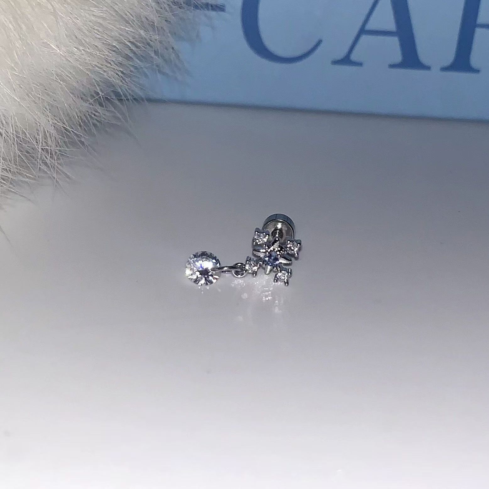 星の涙 耳骨ネイル シングル