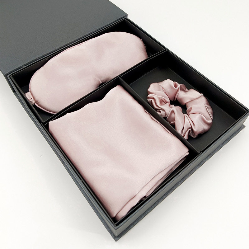 Foreign trade silk gift box three-piece set silk zipper pillowcase silk eye mask silk hair ring set gift gift