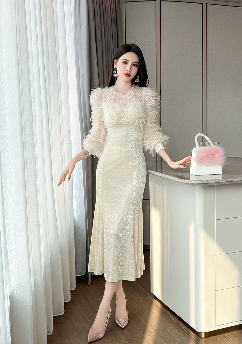 Đầm nữ dáng đuôi cá ôm eo tay phồng đính đá phối lông — Kem mơ, Hồng hoa hồng