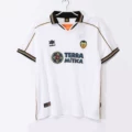 1999/00 Valencia Home 8