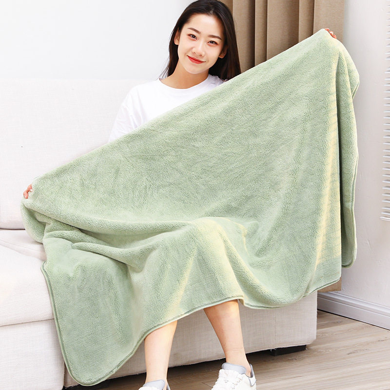 Wholesale Spring New Couple Coral Fleece Large Bath Towel Solid Color Men's and Women's Household Absorbent Office Shawl Nap Blanket