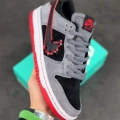 Gray red