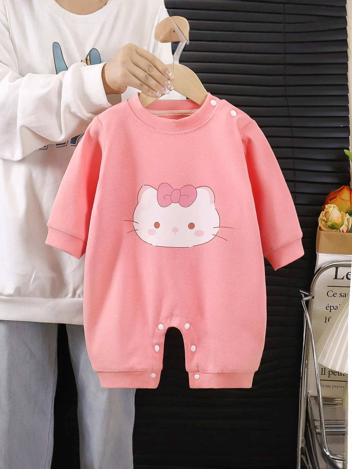 Baby Romper, Spring & Autumn Outerwear, Newborn Long-Sleeve Jumpsuit with Snap Buttons for Easy Diaper Changes