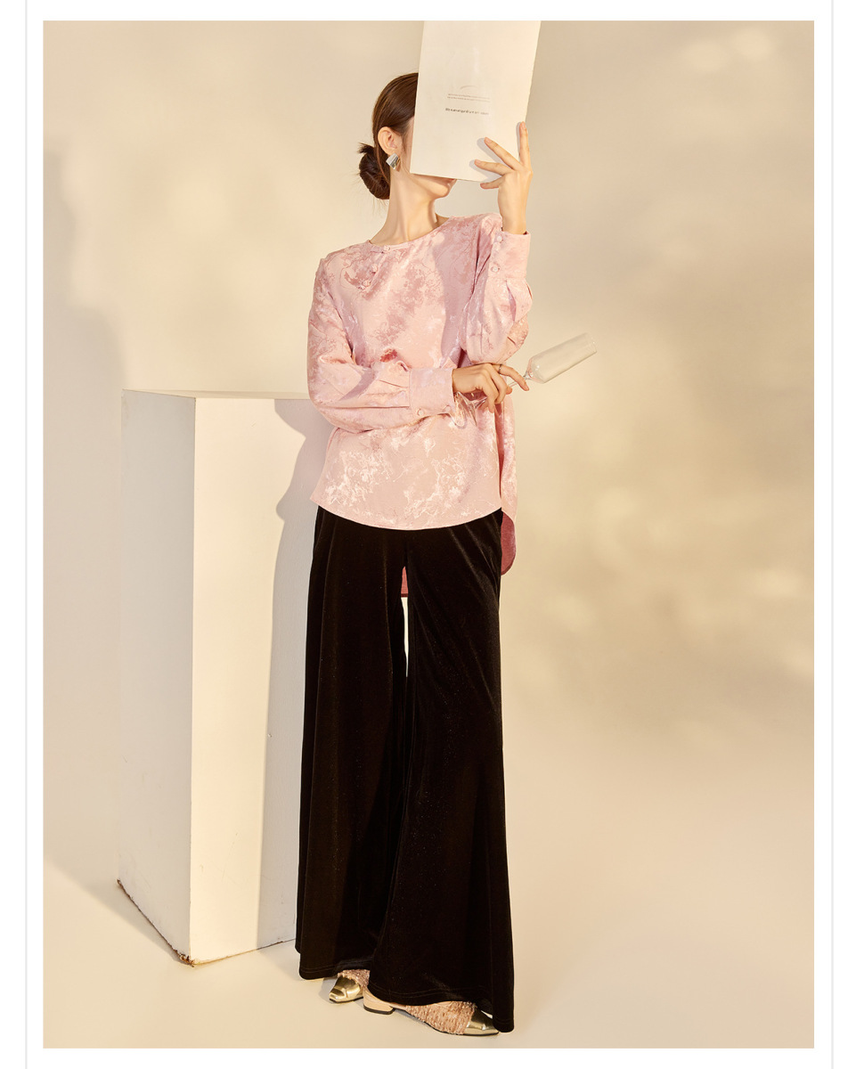 Áo sơ mi nữ dài tay dáng rộng họa tiết hoa dệt jacquard — Hồng đào (giao hàng 7 ngày), Trắng Nguyệt Hoa (giao hàng 7 ngày), Trắng Nguyệt Hoa (Giao hàng trong ngày)