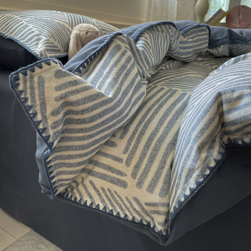 Casual Autumn and Winter Pure Cotton Brushed Bed Four-Piece Set Thickeneded Cotton Quilt Cover Accessible Luxury High-End Bed Bed Sheets Three-Piece Set