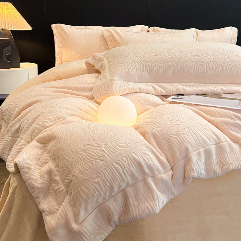 Class A Maternal and Infant Grade Three-dimensional Carved Milk Velvet Four-piece Set Thickened Warm High-grade Solid Color fleece-lined Winter Bedding