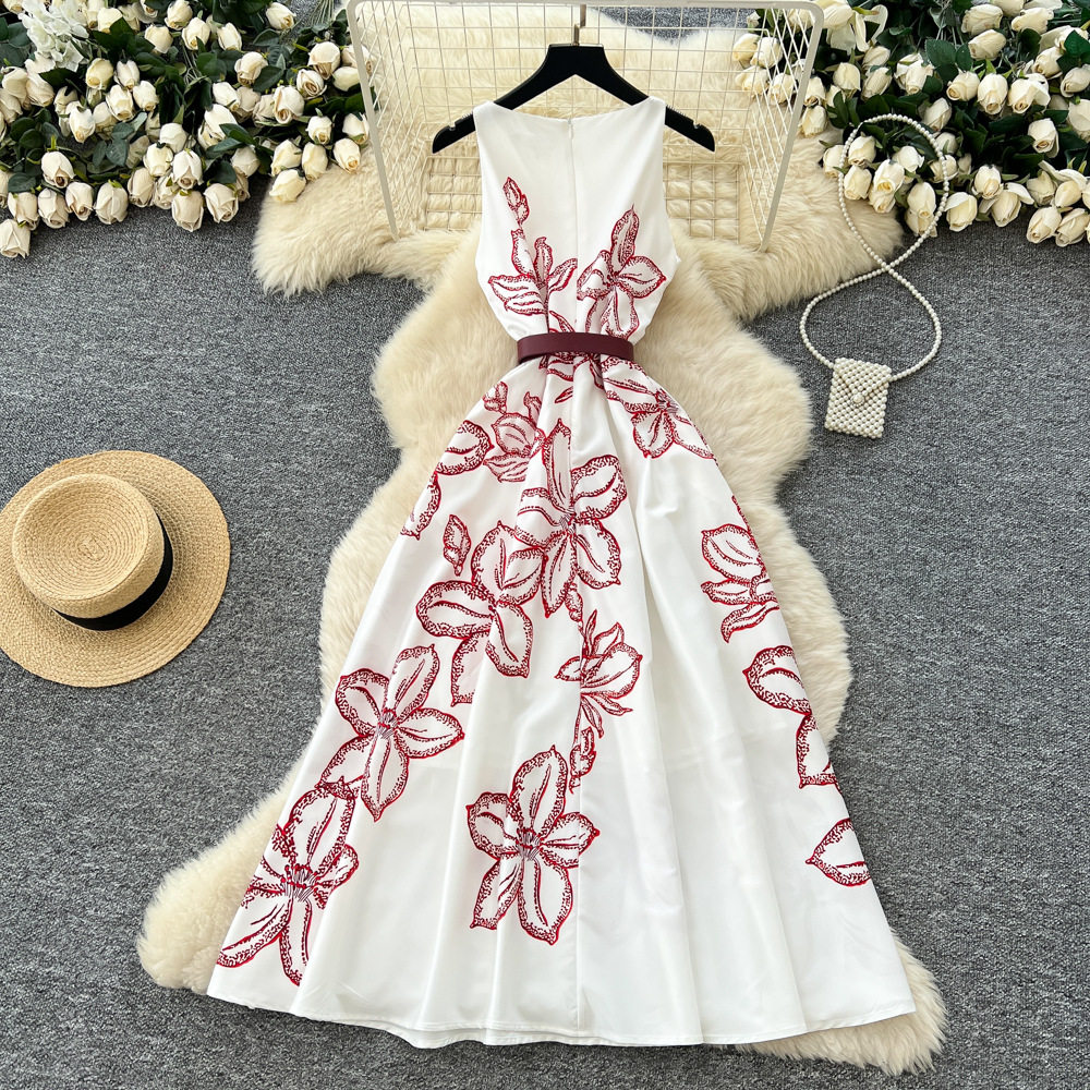 Elegant French Vintage Sleeveless Maxi Dress Floral Print Waist Tie High Quality Fabric Spring Fashion Wholesale
