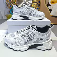 Thick-Soled Height-Increasing Casual Sports Dad Shoes for Women, Spring Internet Celebrity Style, Breathable Trendy Couple Shoes