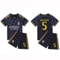 24 Emperor M Away Black 5
