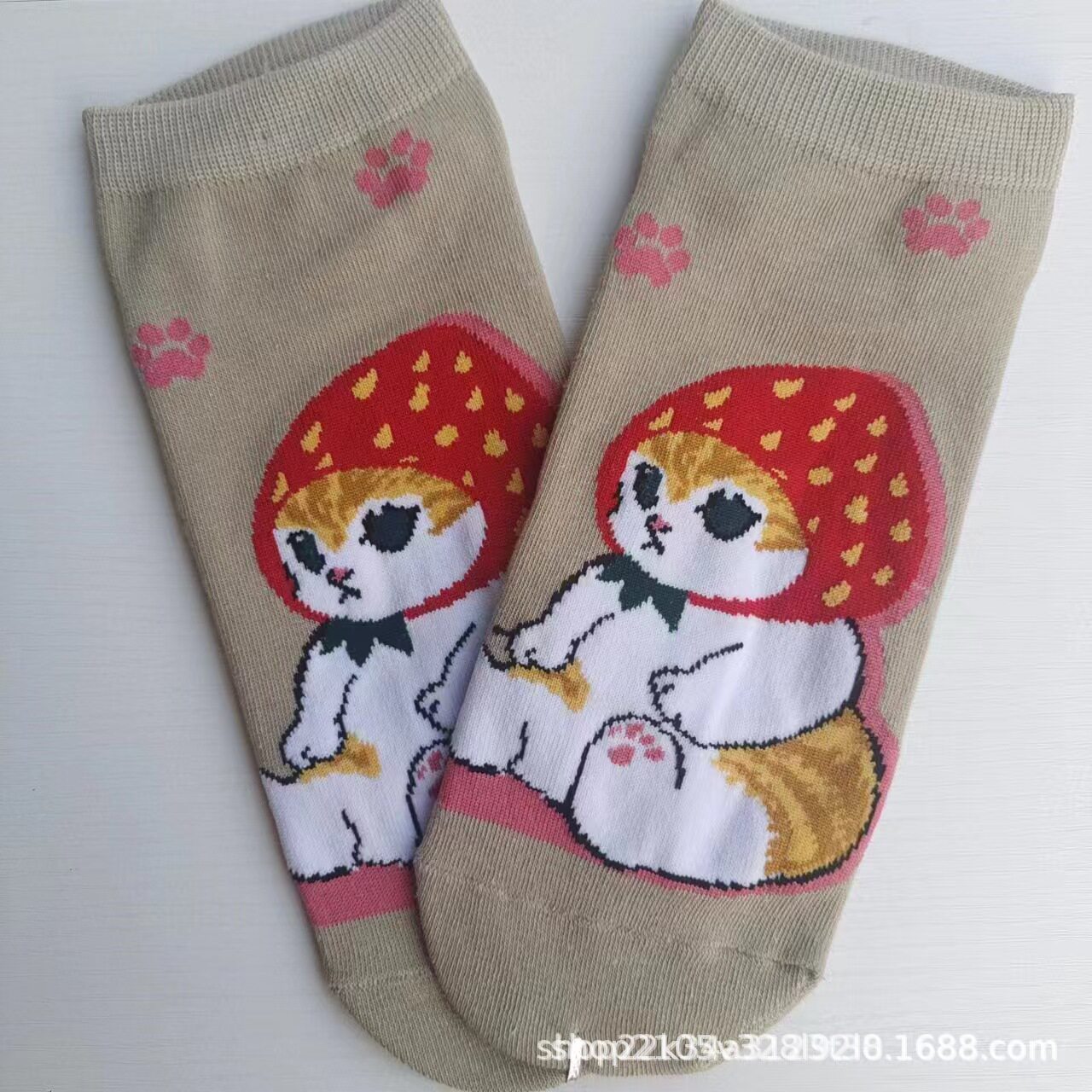日单mofusand鲨鱼猫库存炸虾猫系列外贸出口女卡通棉袜短袜可爱袜