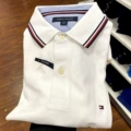 White stripe collar