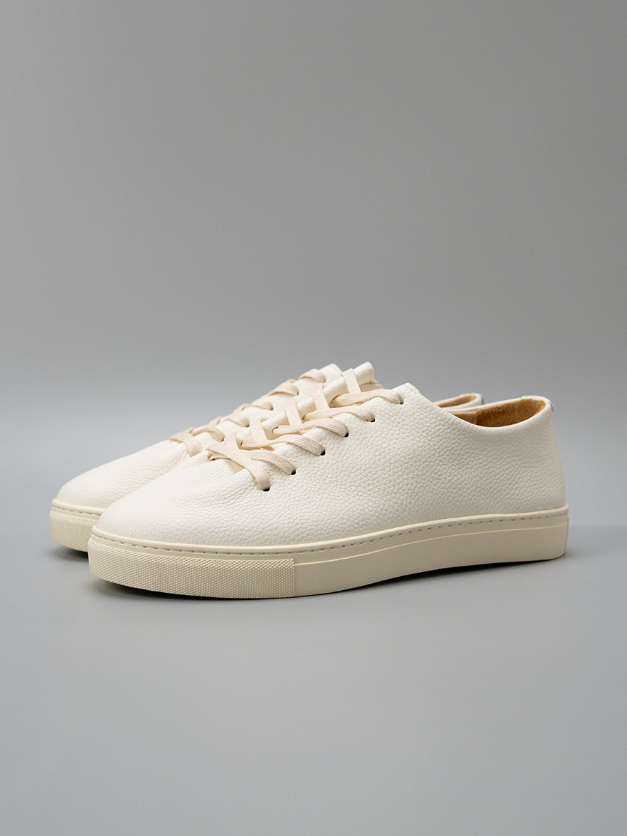 Giày sneaker nam da thật phong cách tối giản retro, form casual dễ phối đồ — màu đen, Màu trắng ngà
