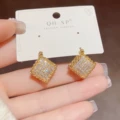 No.7 zircon double-sided diamond ear buckle (real gold plating)
