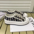Thick bottom dark blue d