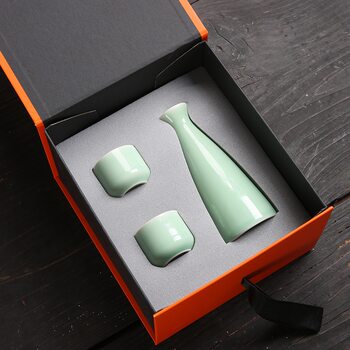 0.1kg Ceramic Small Wine Bottle Household Old-Fashioned Wine Dispenser Chinese Sake Set Gift Box White Wine Glass Set Souvenir Gift