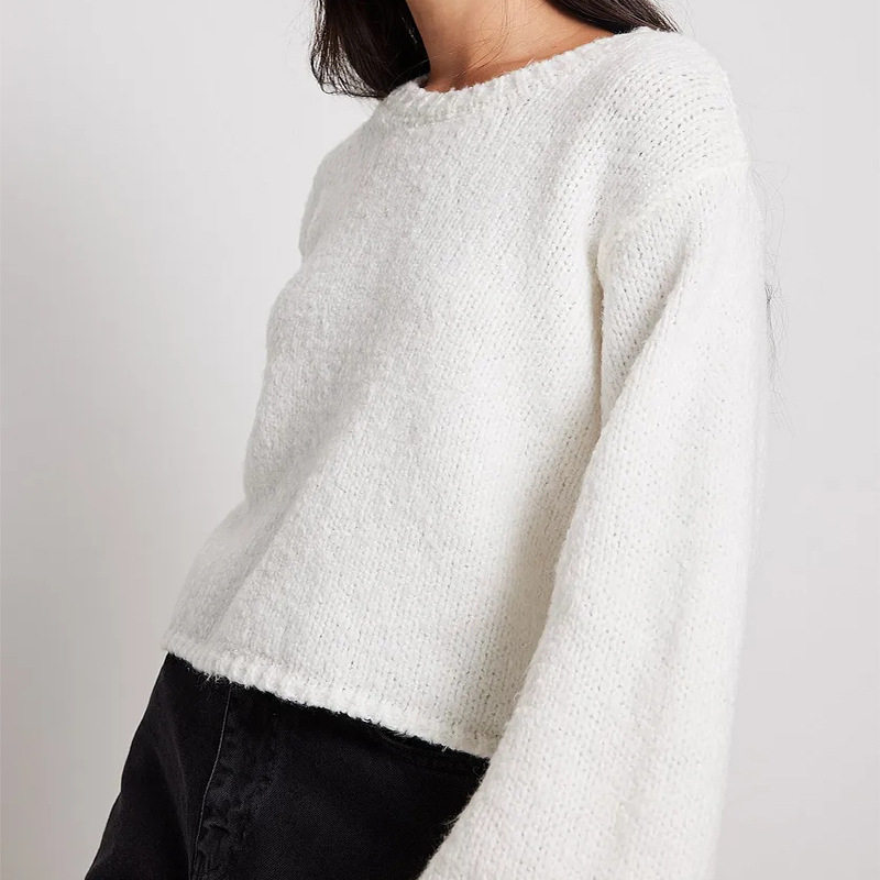 Knit Sweater Round Neck Long Sleeve Sexy Backless Tie Design Short Style Casual Wear for Autumn and Winter