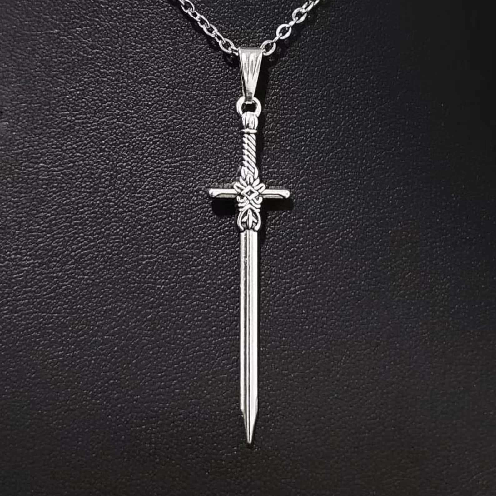 Cross-Border New Cross Sword Pendant Necklace for Men and Women Gothic Dark Alloy Old Sword Clavicle Chain Stainless Steel Chain