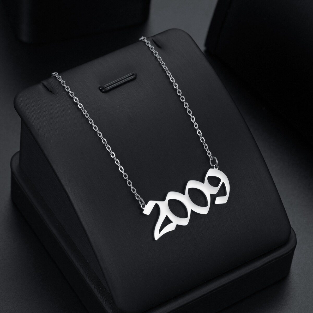 Cross-border 2024 personalized titanium steel year necklace birthday digital stainless steel necklace jewelry wholesale birthday gift