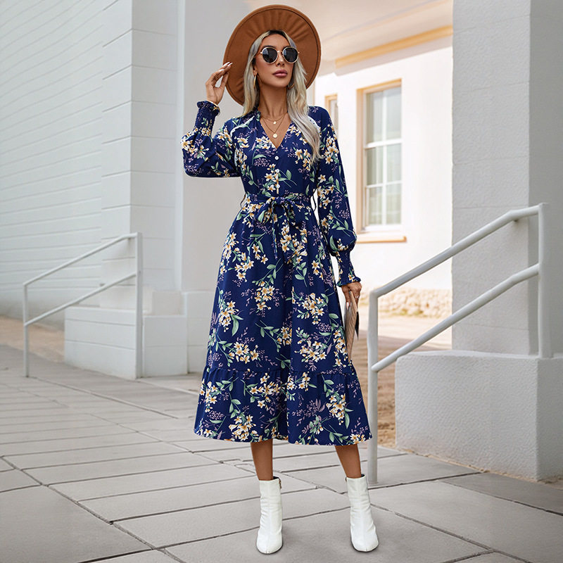 Floral Print Long Sleeve Dress Elegant Design Comfortable Fabric Autumn Collection Perfect for Casual or Formal