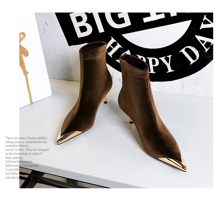 Boot nữ cổ thấp mũi nhọn nhung nhung gót vừa phong cách thanh lịch — 319-10 đen 8cm, 319-A10 đen 5cm, 319-A10 Màu nâu sẫm 5cm, Màu nâu sẫm 319-10 8cm