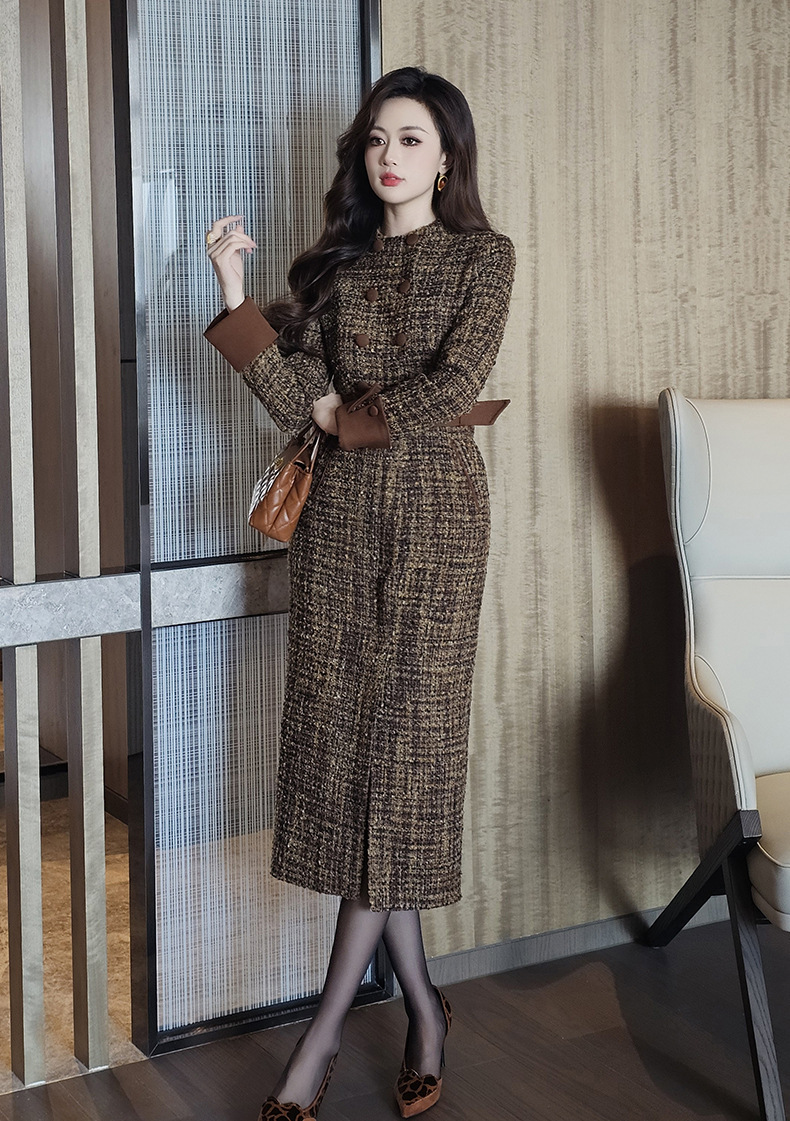 Đầm tweed nữ dài tay hai hàng khuy thắt eo ôm hông — Màu tím, Màu cà phê sữa